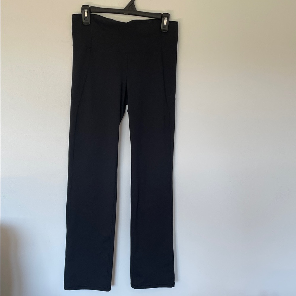 Under Armour Chic Black Flare Athletic Women's Pants